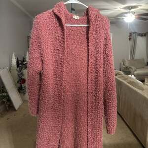 POL Popcorn Knit Hooded Open Front Cardigan with Pockets in Dusty Rose
